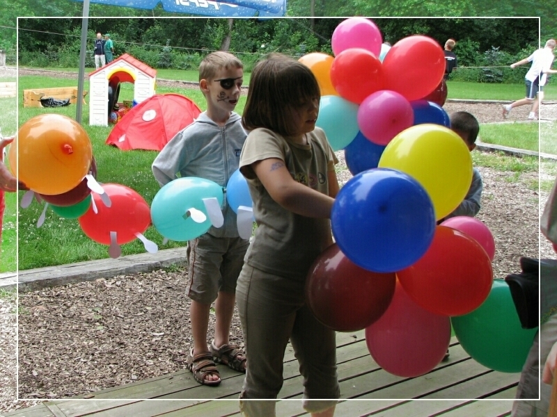 Piknik dla dzieci - balonowe atrakcje, skręcanie balonów, warsztaty balonowe, animacje